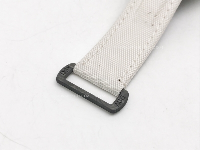 Daytona DIW Carbon CAR FC/NY Blk/Wht N6F A4130