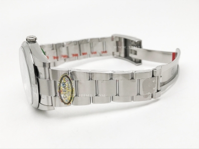 Oyster Pert 41mm 124300 Oys SS/SS Green Clean VR3230