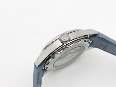 Aqua Terra Worldtimer SS/RU S-Blue A8F A2813