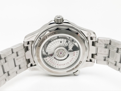 Seamaster 300m SS/SS White BLS Asia 8800