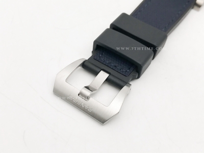 Submersible GMT Luna Rossa 42mm TI/NY Blue VSF P900