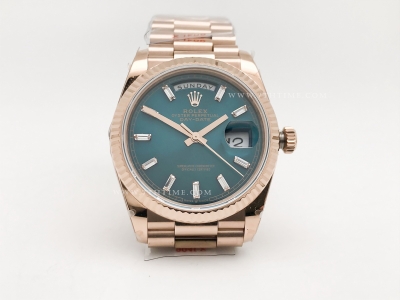 DayDate 36mm 128235 Wt 904L Flt RG/RG B-Grn/Bagu QF VR3255