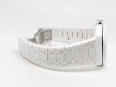 Royal Oak 41mm 15500 Wht CER/CER Blk APSF A4302