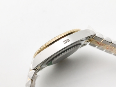 GMT II 126713GRNR 904 Jub YG/SS APSF VR3285