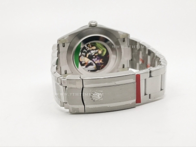 Oyster Pert 41mm 124300 Oys SS/SS Bubbles Clean VR3230