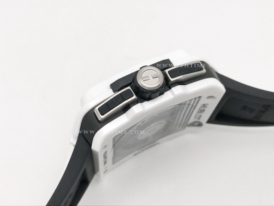 Square Bang Unico 42mm Wht CER/RU Ske BBF A1280