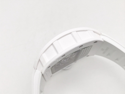 RM055 Bubba Watson Wht CER/RU Skele ZF RMUL2