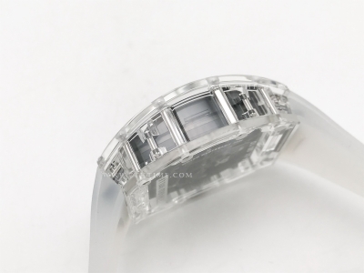 RM35-01 Wht/Wht CRY/RU SONIC RMUL3