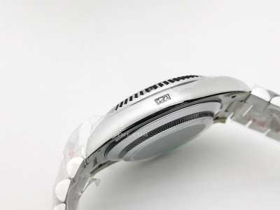 DayDate 40mm 228239 904L Flt Wt SS/SS Blk/Dia Noob A2836