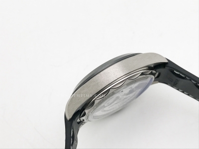 Aqua Terra GMT Worldtimer 43mm TI/RU Black VSF A8938