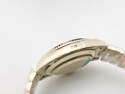 DayDate 228238 40mm 904L Flt Wt YG/YG O-Grn/Rm Noob A2836