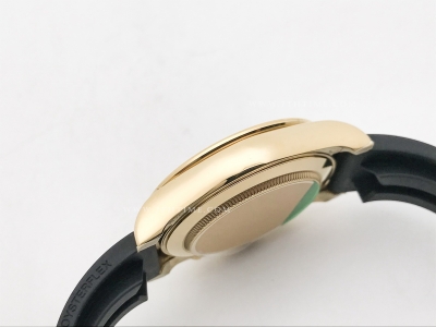 Daytona 126518LN CER YG/RU Blk/Stk ESF A4131