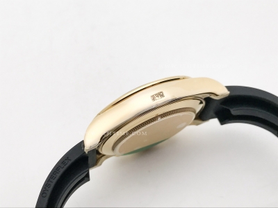 Daytona 126518LN CER YG/RU Blk/Gold/Stk ESF A4131