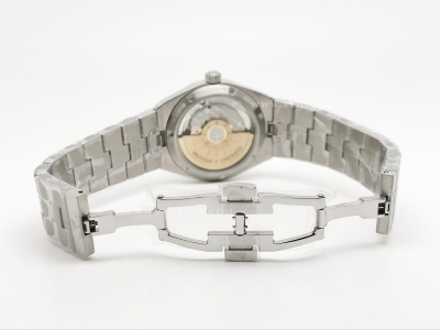 Overseas 4600V SS/SS Blue NNF MY9015 Cal1088