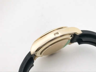 Daytona 126518LN CER YG/RU Gold/Blk/Stk ESF A4131