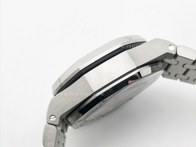 AP ROO Chronograph SS/SS Grey/Blk/Num APF A3126