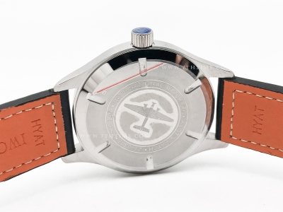 Mark XVIII SS/LE White GDF MY8215