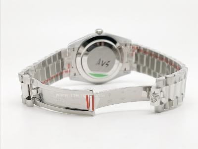 DayDate 40mm 904L Flt SS/SS L-Blue T/Stk GMF A2836