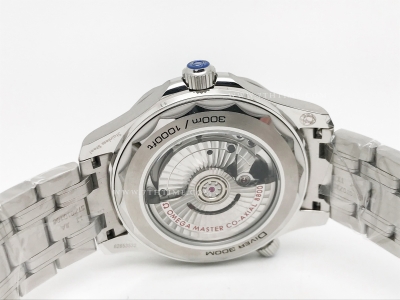 Seamaster 300m SS/SS Green BLS Asia 8800