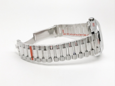 DayDate 40mm 904L Flt SS/SS Blk/Dia GMF A2836