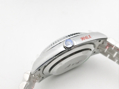 DayDate 40mm 904L Flt SS/SS I-Blue/Rm/Stk GMF A2836