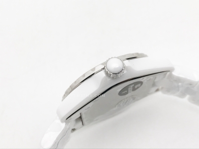 XHANEL J-12 38mm Wht CER/CER MOP/Num Dia HTF A2892