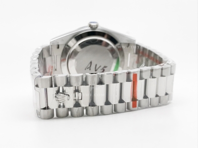 DayDate 40mm 904L Flt SS/SS Green/Ara GMF A2836