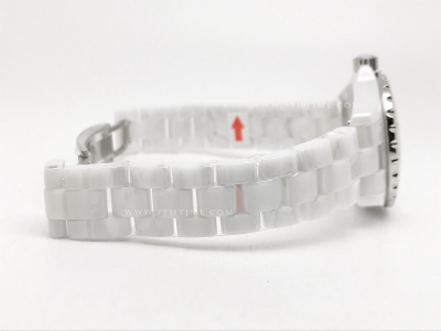 XHANEL J-12 33mm Wht CER/CER Wht/Dia HTF Qtz