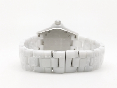 XHANEL J-12 33mm Wht CER/CER Wht/Dia HTF Qtz