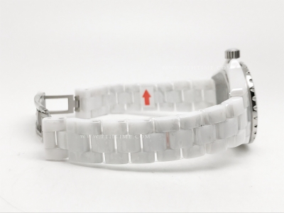 XHANEL J-12 33mm Wht CER/CER W-MOP/Dia HTF Qtz