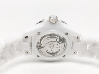 XHANEL J-12 33mm Wht CER/CER Wht/Dia HTF A12.2