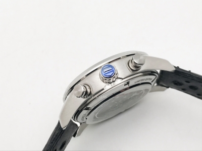 Carrera Chrono 42mm Wht SS/LE Wht/Blk A8F VK63A