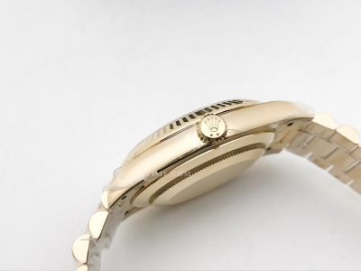 DayDate 40mm 904L Flt Wt YG/YG Wht/Rm/Stk KHF SH3255