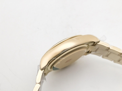 Daytona 126508 YG/YG Blk/Gold/Stk EWE A4131