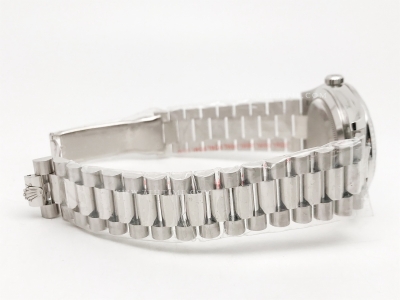 DayDate 40mm 228239 904L Flt Wt WG/WG I-Blue/Rm KF VR3255