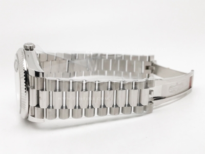 DayDate 40mm 228239 904L Flt Wt WG/WG Blue/Rm KF VR3255