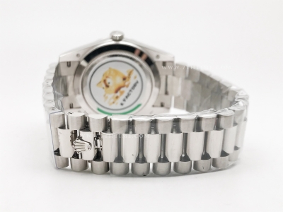 DayDate 40mm 228239 904L Flt Wt WG/WG Blk/Dia KF VR3255