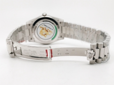 DayDate 40mm 228239 904L Flt Wt WG/WG O-Green/Rm KF VR3255