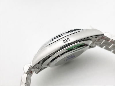 DayDate 40mm 904L Flt SS/SS Wht/Rm GMF VR3255