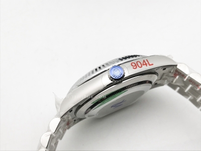 DayDate 40mm 904L Flt SS/SS Blue/Rm/Stk GMF VR3255