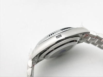 DayDate 40mm 904L Flt SS/SS Blue/Rm/Stk GMF VR3255