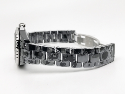 J-12 Ladies 33mm CER/CER Blk/Num XF Sw Qtz