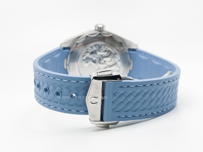 Aqua Terra GMT Worldtimer 43mm SS/RU S-Blue VSF A8938