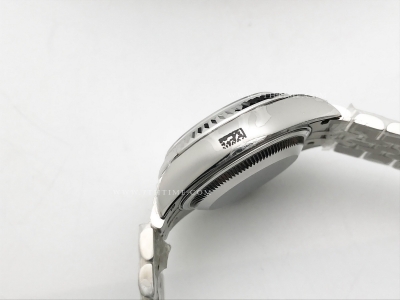 DateJust Ladies 28mm Jub Flt 904L SS/SS Green/Stk GMF A2671