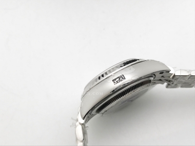 DateJust Ladies 28mm Jub Flt 904L SS/SS Pink/Stk GMF A2671