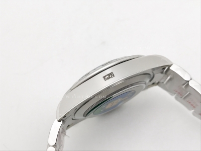 Explorer II 226570 904 SS/SS Black DD3285