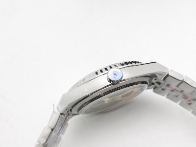 Land Dweller 40mm 127336 Jub Flt SS/SS I-Blue NNF MY9015 Mo