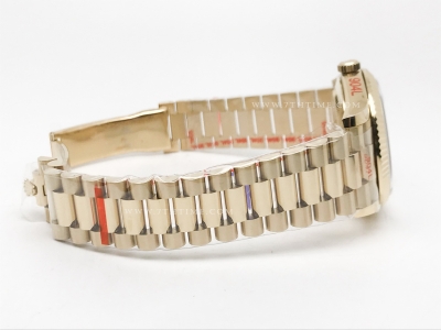 DayDate 40mm 904L Flt YG/YG Blk/Dia GMF VR3255