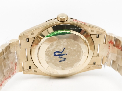 DayDate 40mm 904L Flt YG/YG Blk/Rm GMF VR3255