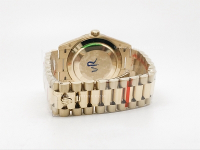 DayDate 40mm 904L Flt YG/YG Blk/Rm GMF VR3255